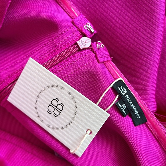 BRAND NEW BELLA BARNETT Parry Feather Strapless Midi Bandage Dress - Picture 14 of 15